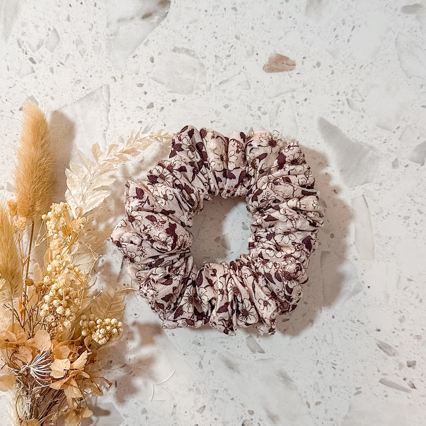 Mini Scrunchies | Neutral Floral