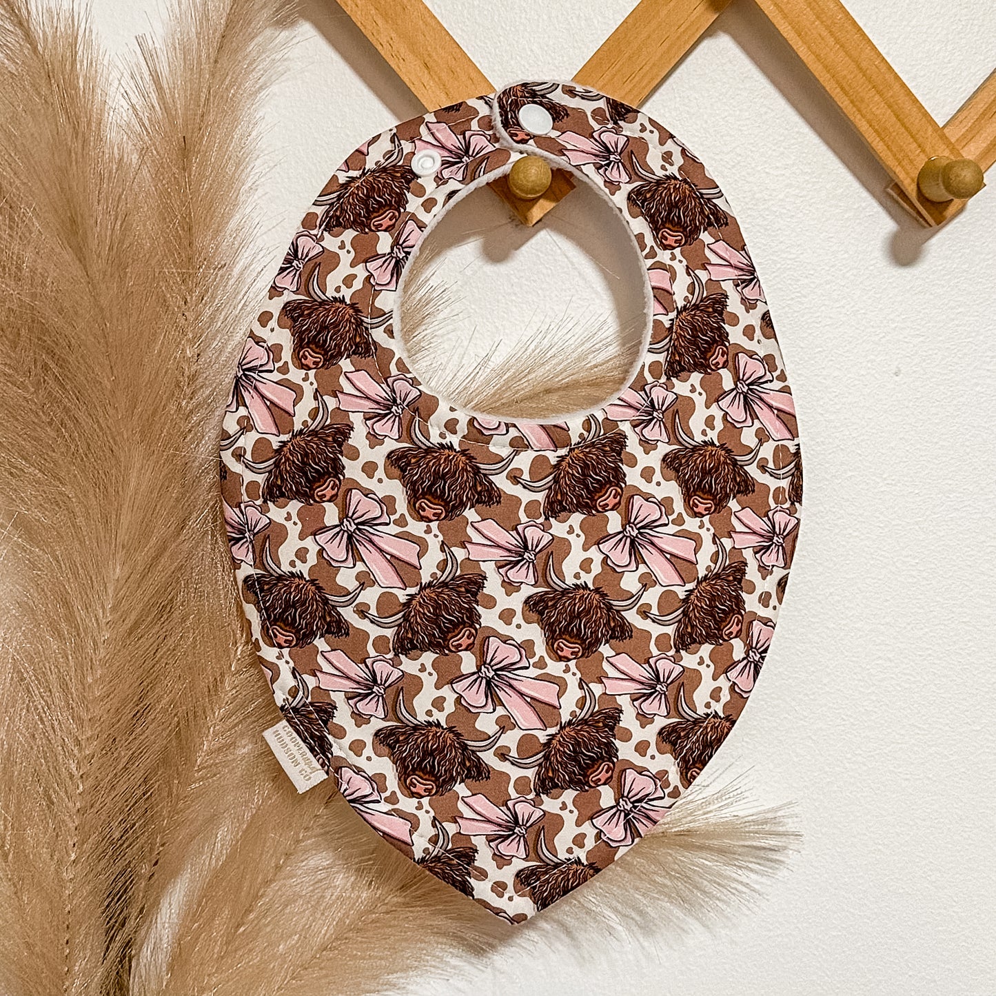 Highland Cow Bow Bibs