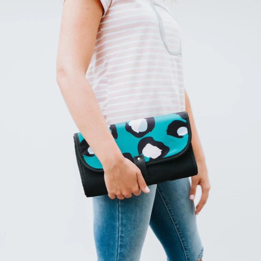 Nappy Baby Change Mat Travel Clutch | Green Envy