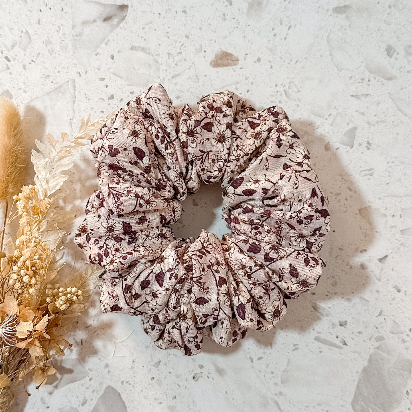 Luxe Scrunchies | Neutral Floral