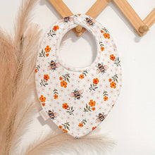 Load image into Gallery viewer, Floral Bee Bibs