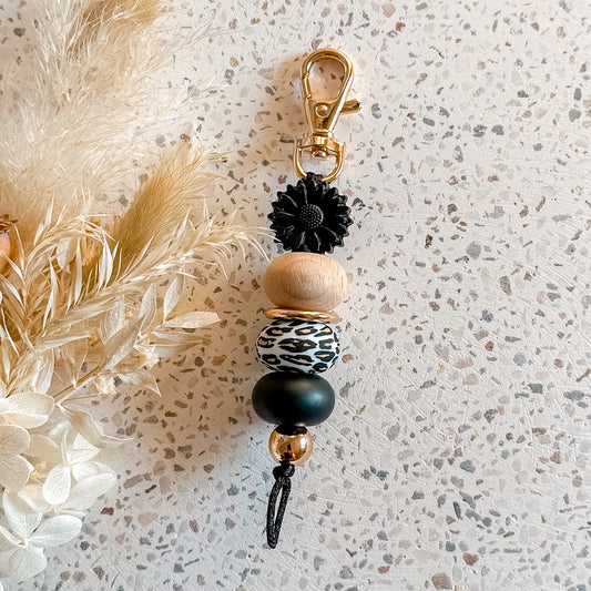 Black Daisy Leopard Keyring