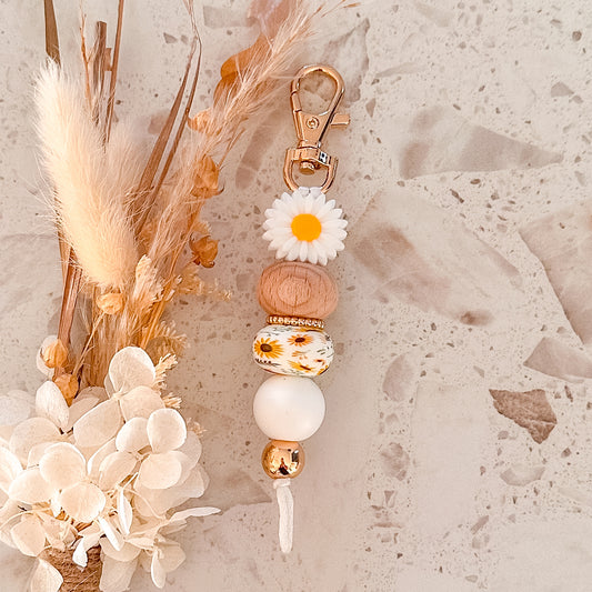 Daisy Keyring | White Floral