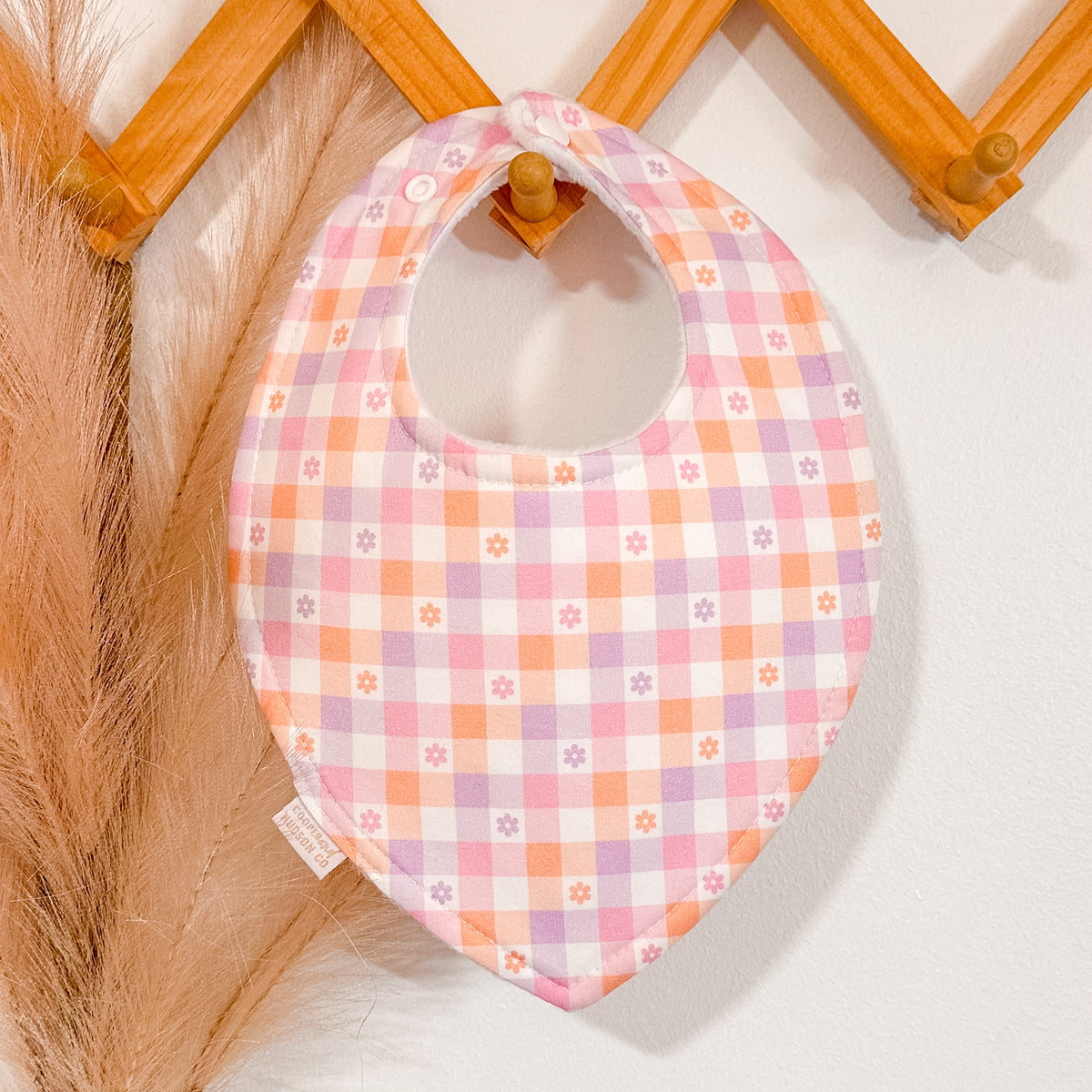 Willow Bibs
