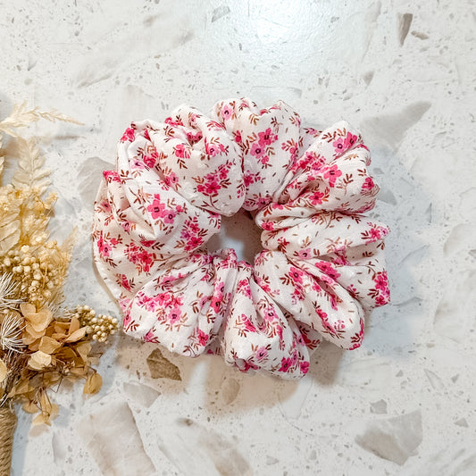 Dot Floral Luxe Scrunchies | Pink