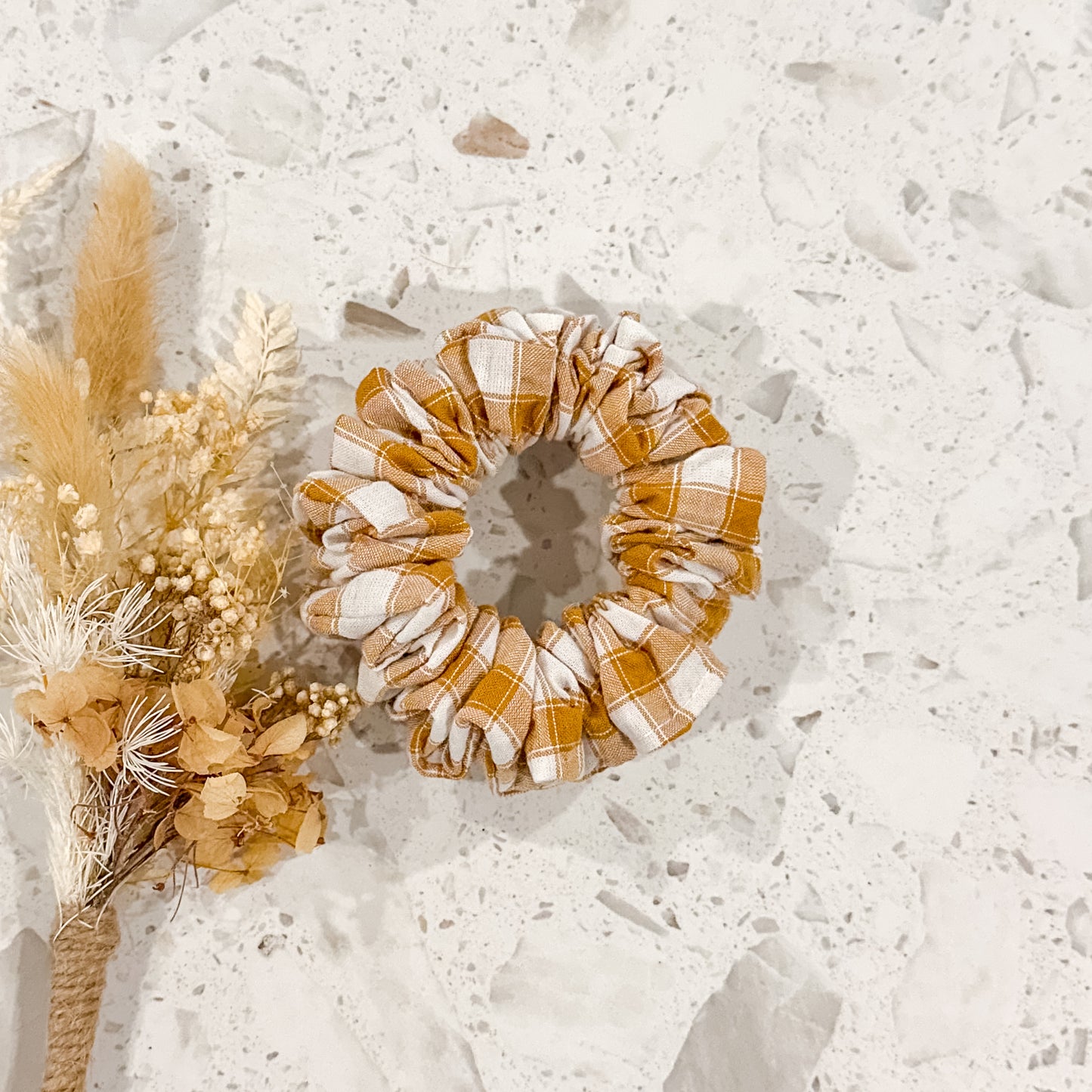 Textured Gingham Mini Scrunchies | Caramel