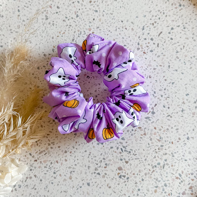 Lil Luxe Halloween Scrunchies | Cute Spooky Ghosts Lilac