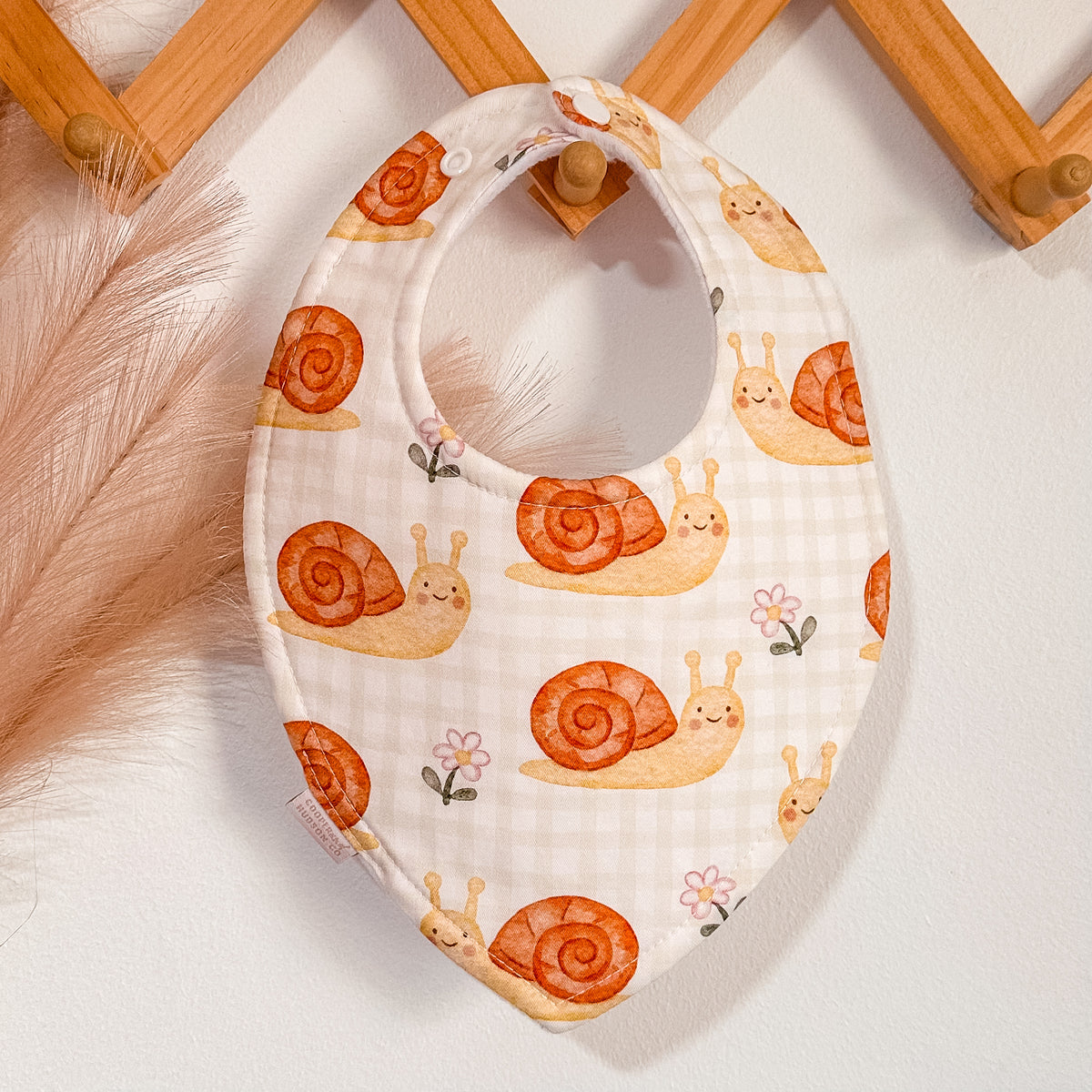 Snail Bibs