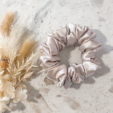 Satin Mini Scrunchies | Champagne