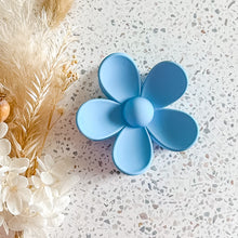 Load image into Gallery viewer, Flower Hair Claws