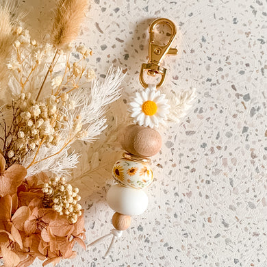 Daisy Keyring | White Floral